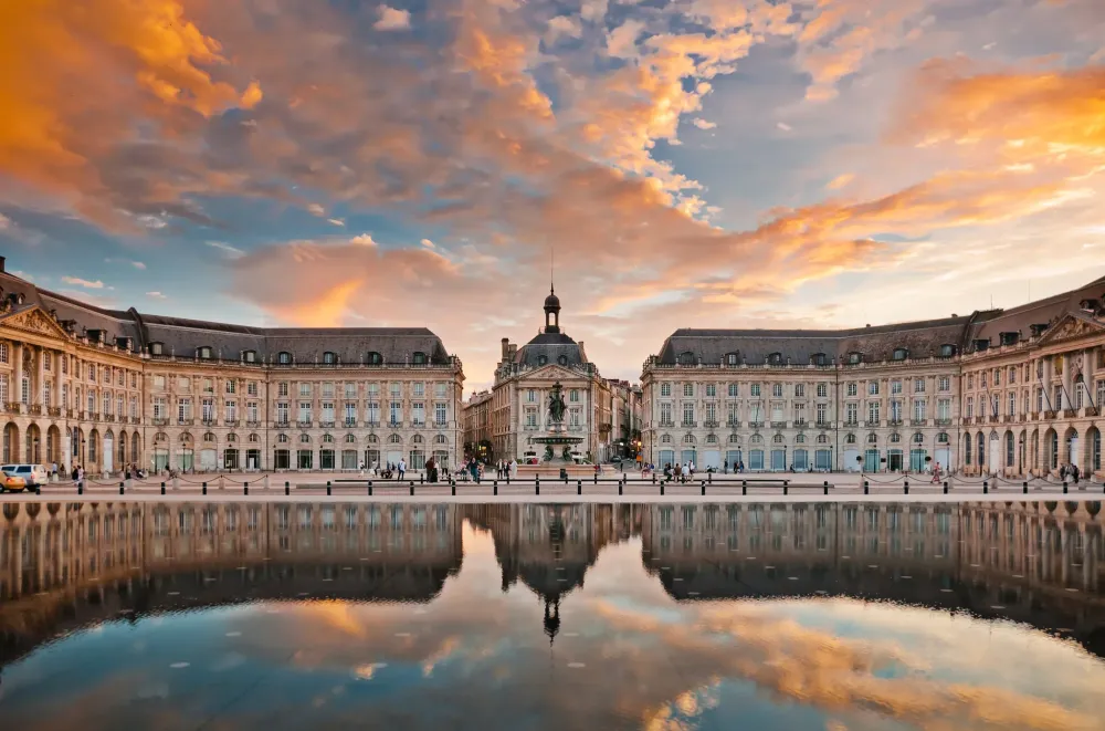 photo place de la bourse textfullwidth contacter heurequal accueil